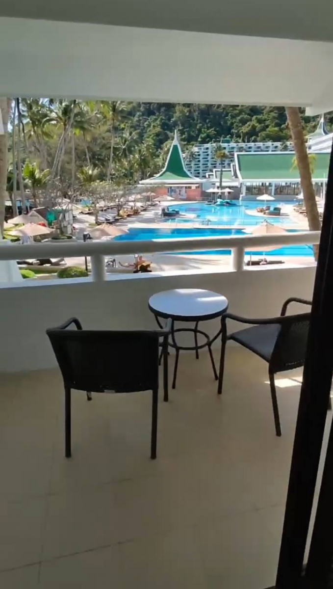 Le Meridien Phuket Beach Resort 🤩